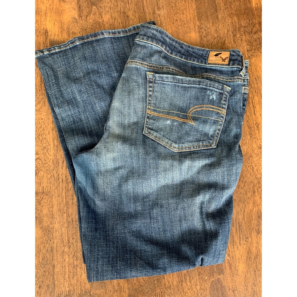 American Eagle Distressed Jeans
